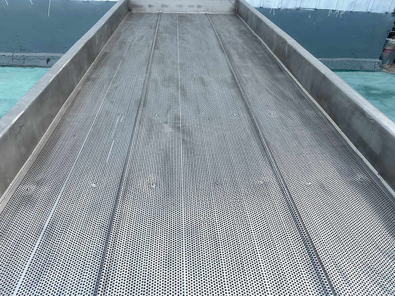 直線振動(dòng)篩篩網(wǎng)更換與維護(hù)指南