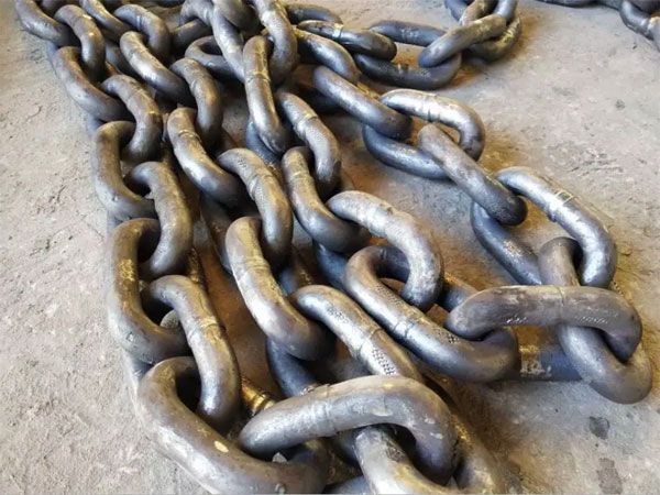 提升機(jī)鏈條擺動故障分析與解決方案