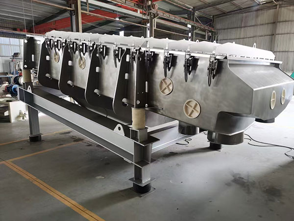 直線振動篩的振幅一般是多大？