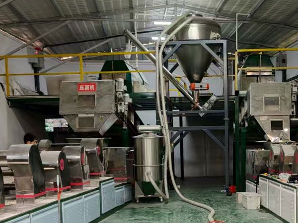 真空上料機(jī)用戶現(xiàn)場