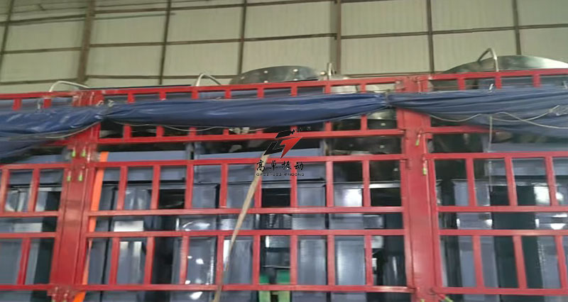 客戶訂購的TDTG26/23型斗式提升機裝車發(fā)貨