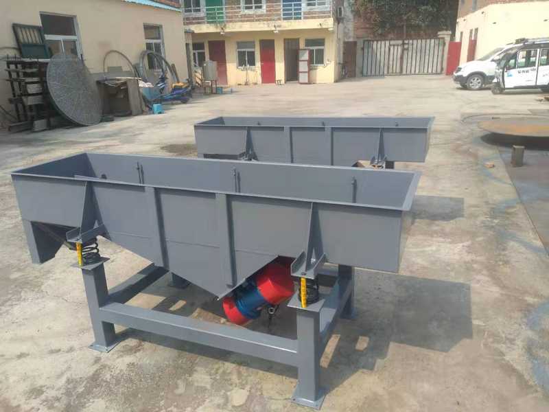 活性氧化鋁球篩分用什么型號振動篩？