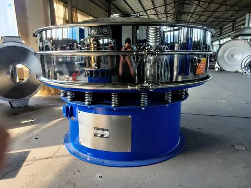  三次元旋振篩工作時,篩網(wǎng)上料的量一般是多少？